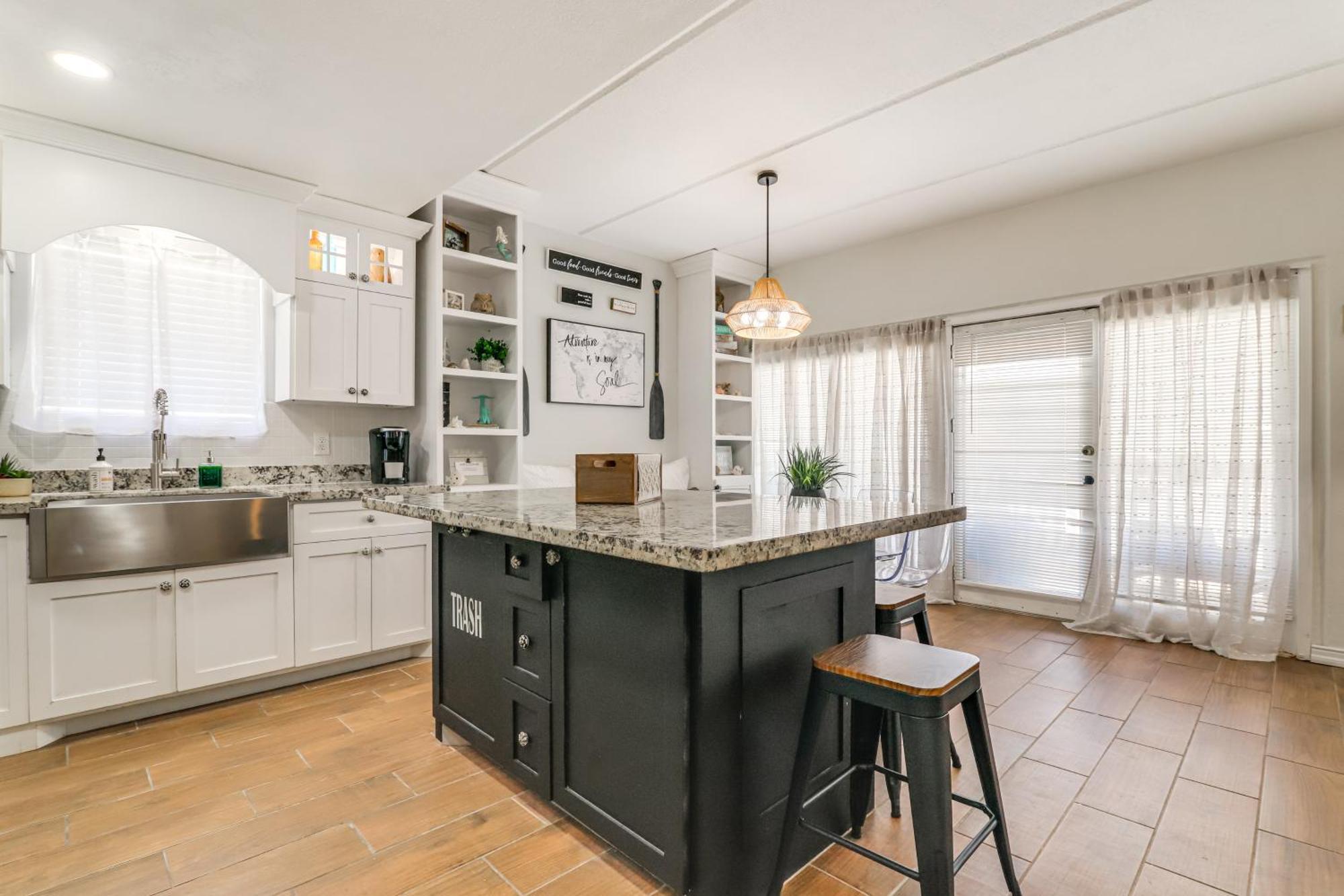 Luxe South Padre Condo With Pool - Walk To Beach! South Padre Island Esterno foto