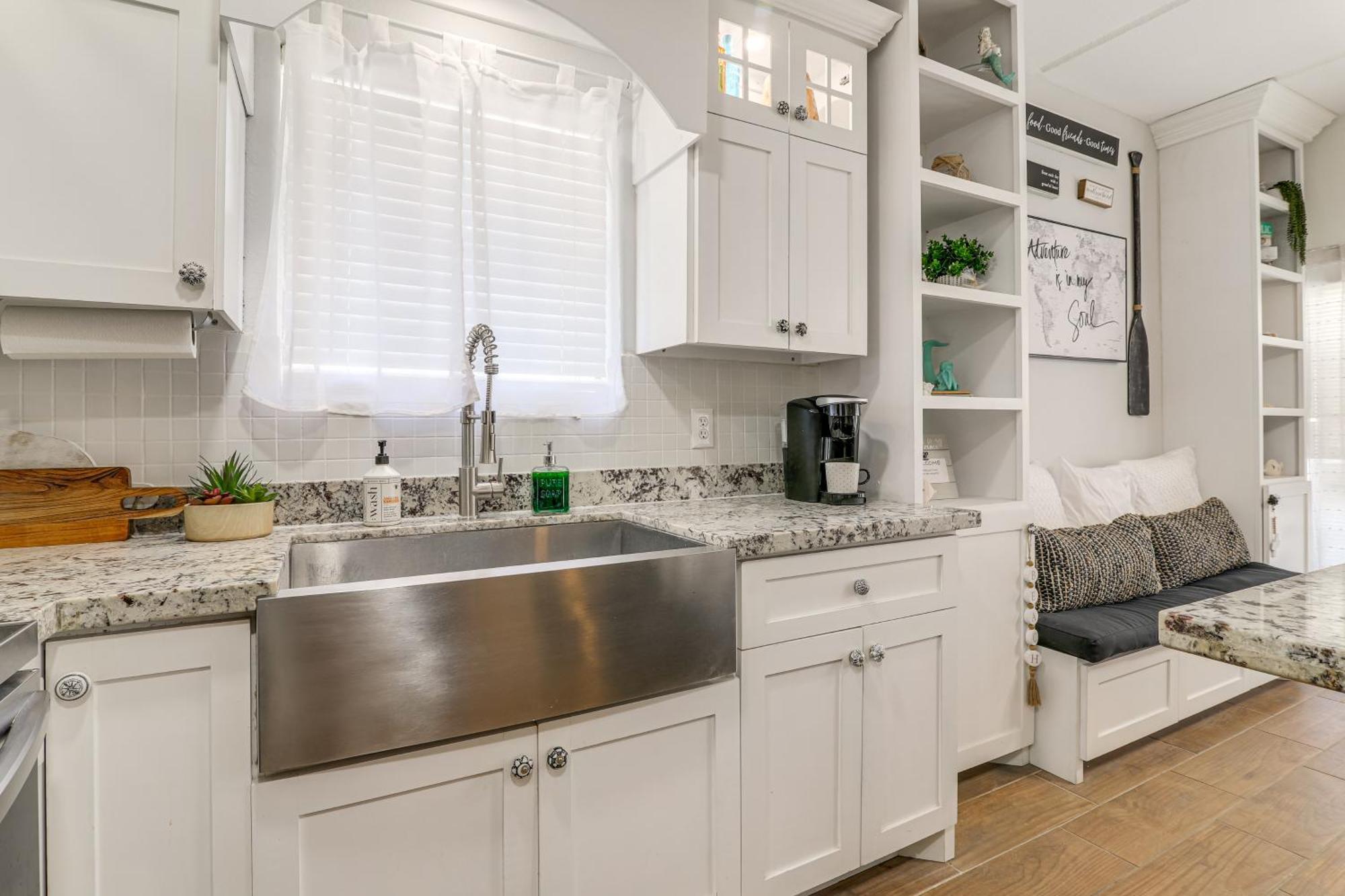 Luxe South Padre Condo With Pool - Walk To Beach! South Padre Island Esterno foto
